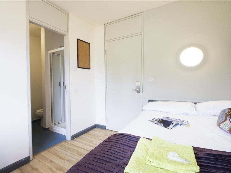 Corrib Village Rooms University Of Galway Ngoại thất bức ảnh