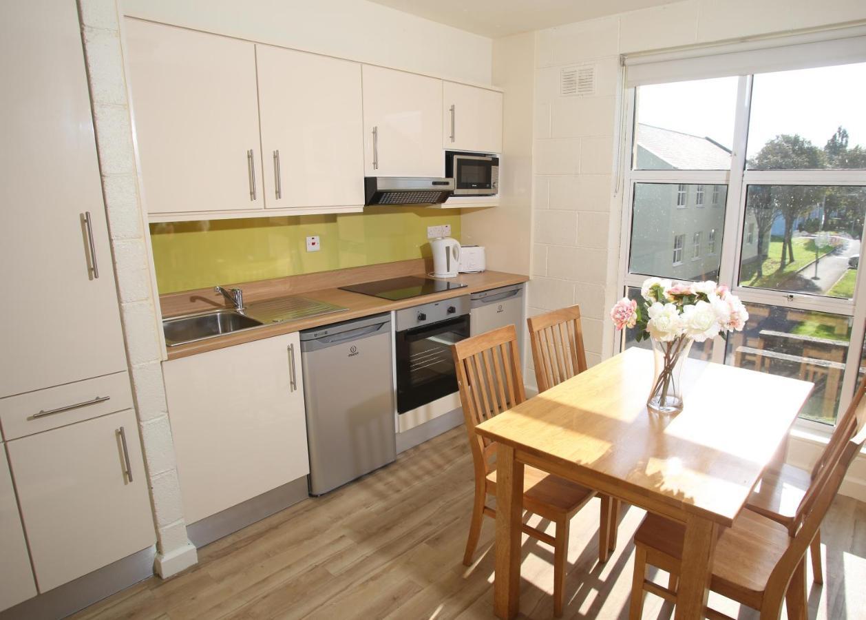 Corrib Village Rooms University Of Galway Ngoại thất bức ảnh