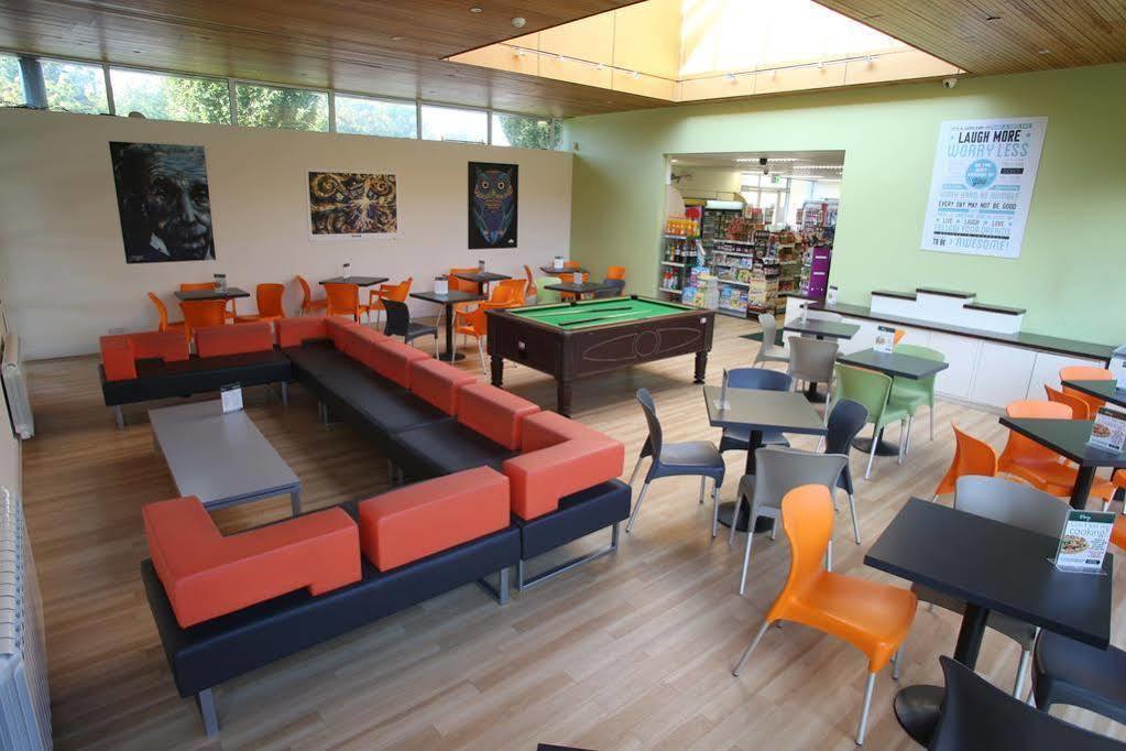 Corrib Village Rooms University Of Galway Ngoại thất bức ảnh
