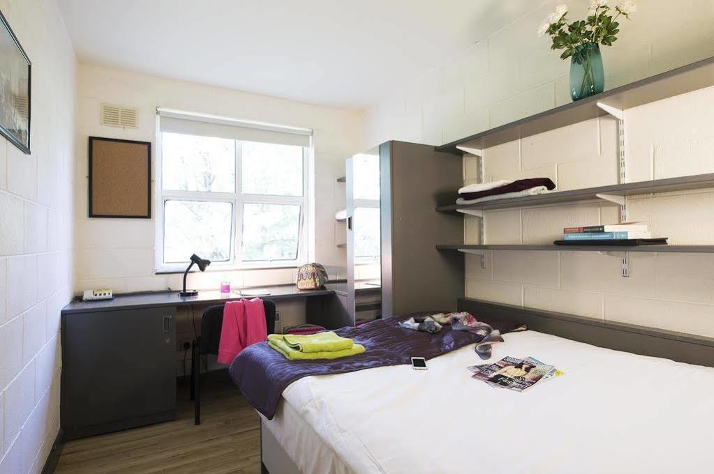 Corrib Village Rooms University Of Galway Ngoại thất bức ảnh
