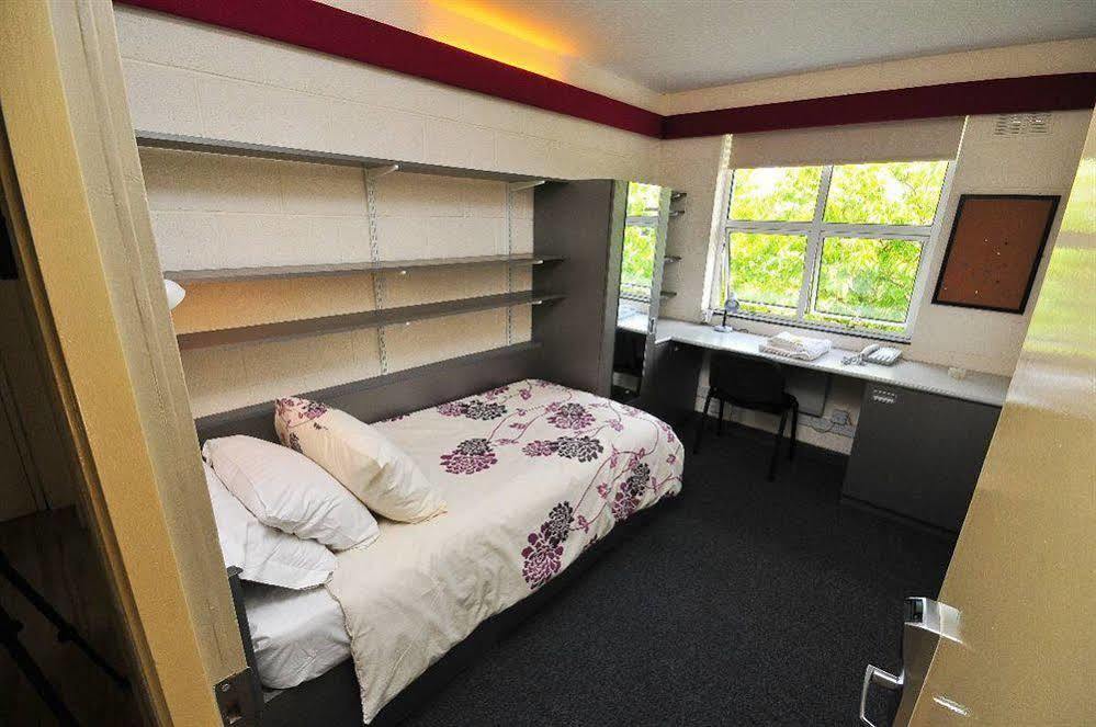 Corrib Village Rooms University Of Galway Ngoại thất bức ảnh